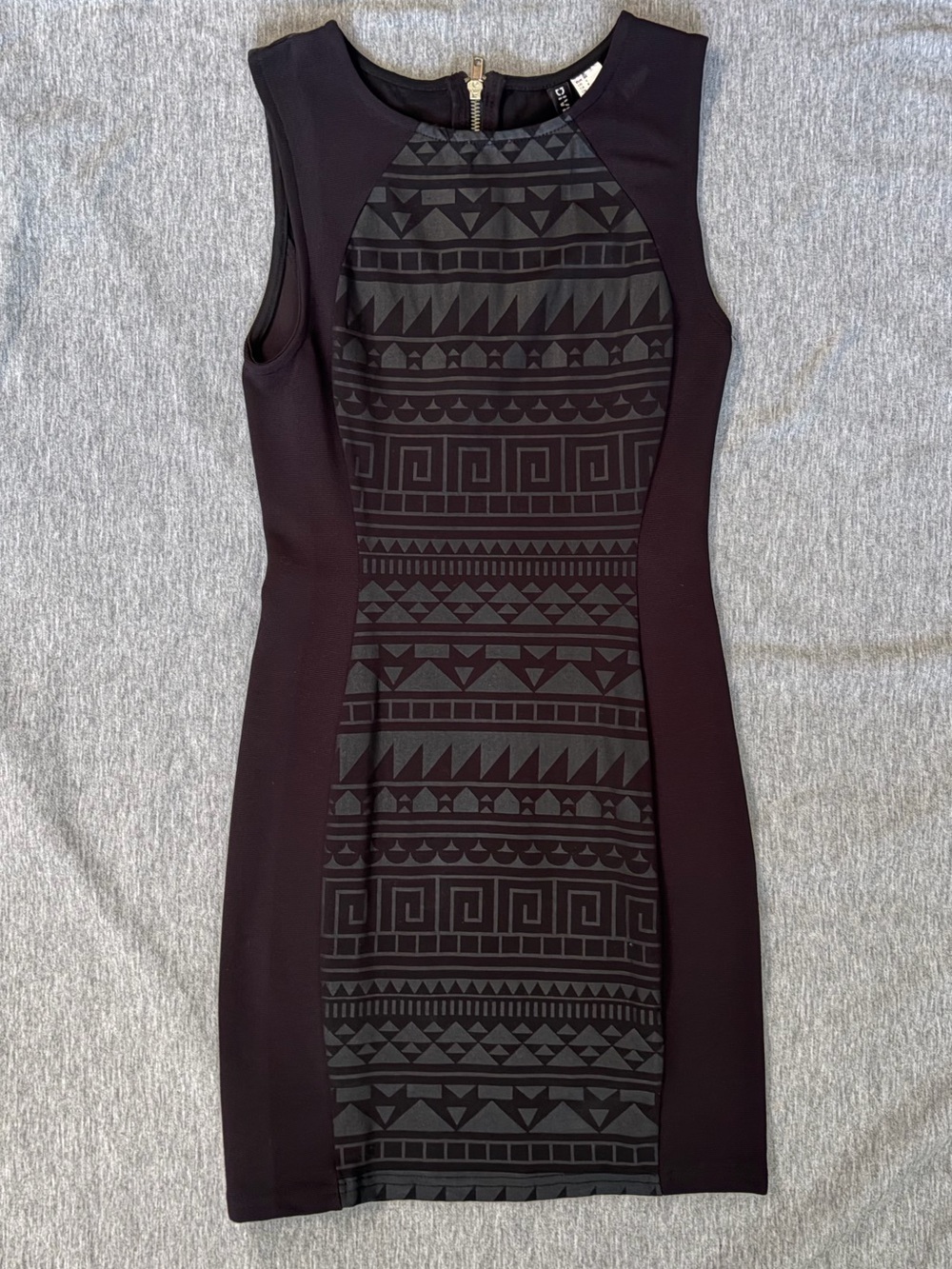 H&M Black Sleeveless Patterned Bodycon Mini Dress